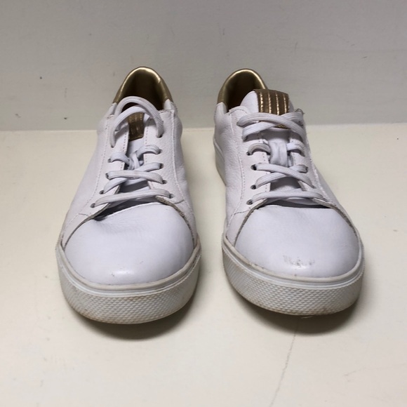 Kaanas Lace-Up Sneakers - Picture 2 of 16